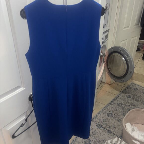 Calvin Klein Women's Blue Dress Size 12 Preown Excellent Condition - Picture 4 of 5